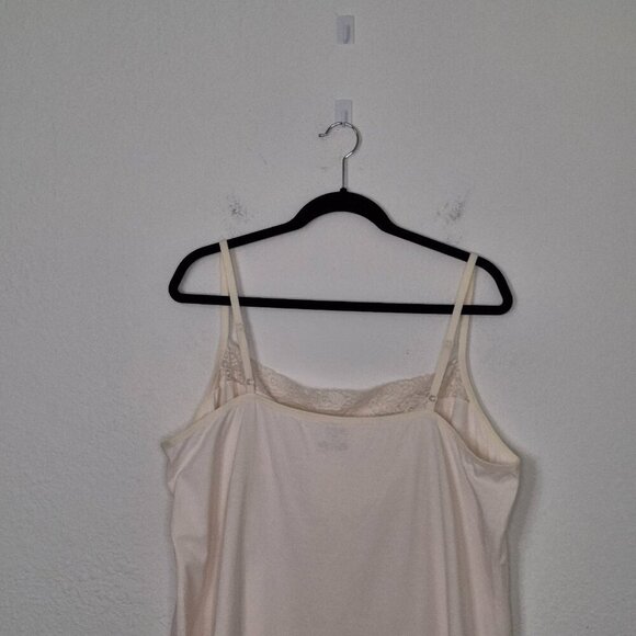 Lane Bryant Lace Cami Sz 26/28 Modal Blend Adjustable Straps Neutral Minimalist - Picture 3 of 11